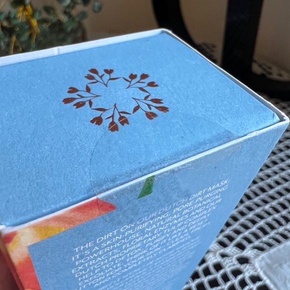 Bloomeffects (clean beauty) Dutch Dirt Mask - Picture 5 of 5